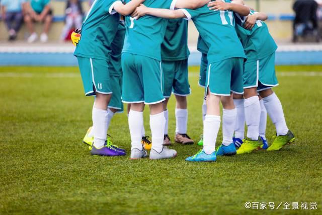 准备转会？官方：帕莱斯特拉因身体原因提前离开本期意大利队集训